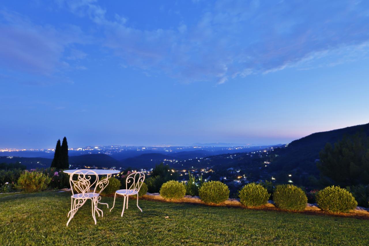 La Bastide Des Pins Bed and Breakfast Vence Exteriör bild